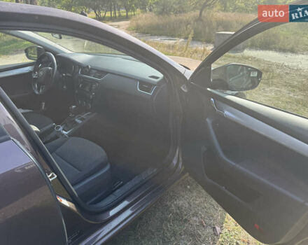 Шкода Октавія 2016 у Києві на Automoto.ua Коричневий Шкода Октавія, об'ємом двигуна 1.4 л та пробігом 178 тис. км за 12900 $, фото 5 на Automoto.ua