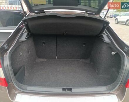 Коричневый Шкода Октавия, объемом двигателя 1.8 л и пробегом 326 тыс. км за 9500 $, фото 32 на Automoto.ua