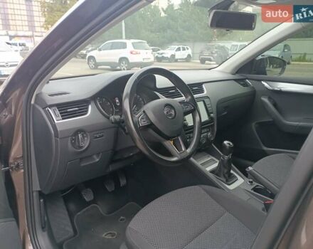 Коричневый Шкода Октавия, объемом двигателя 1.8 л и пробегом 326 тыс. км за 9500 $, фото 37 на Automoto.ua