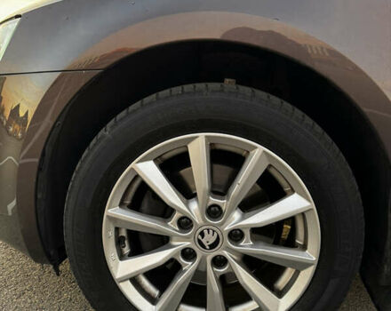 Шкода Октавія 2016 у Кривому Розі на Automoto.ua Коричневий Шкода Октавія, об'ємом двигуна 1.4 л та пробігом 114 тис. км за 13000 $, фото 11 на Automoto.ua