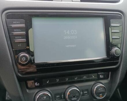 Коричневый Шкода Октавия, объемом двигателя 1.8 л и пробегом 326 тыс. км за 9500 $, фото 7 на Automoto.ua