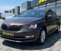 Коричневый Шкода Октавия, объемом двигателя 1.6 л и пробегом 317 тыс. км за 12800 $, фото 2 на Automoto.ua