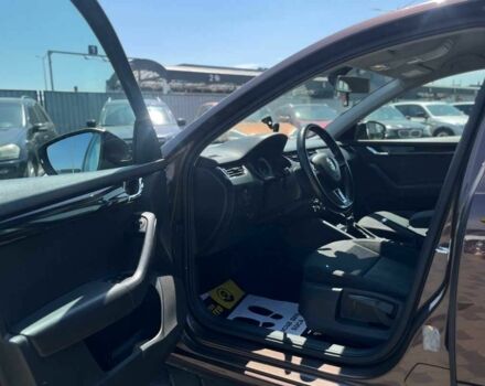 Коричневый Шкода Октавия, объемом двигателя 1.6 л и пробегом 317 тыс. км за 12800 $, фото 16 на Automoto.ua