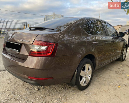 Коричневый Шкода Октавия, объемом двигателя 1.4 л и пробегом 149 тыс. км за 12330 $, фото 3 на Automoto.ua
