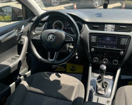 Коричневый Шкода Октавия, объемом двигателя 1.6 л и пробегом 317 тыс. км за 12800 $, фото 14 на Automoto.ua