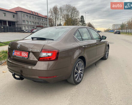 Коричневый Шкода Октавия, объемом двигателя 2 л и пробегом 178 тыс. км за 23500 $, фото 5 на Automoto.ua