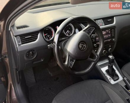 Коричневий Шкода Октавія, об'ємом двигуна 1.8 л та пробігом 162 тис. км за 13900 $, фото 14 на Automoto.ua