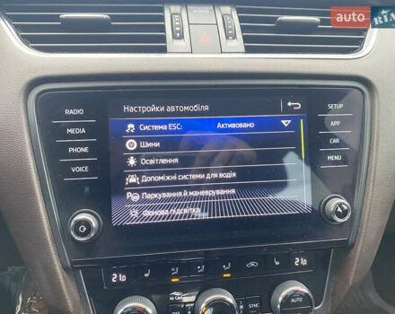 Коричневый Шкода Октавия, объемом двигателя 2 л и пробегом 178 тыс. км за 23500 $, фото 17 на Automoto.ua