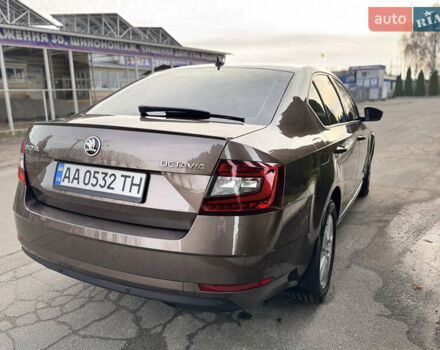 Коричневий Шкода Октавія, об'ємом двигуна 1.8 л та пробігом 162 тис. км за 13900 $, фото 7 на Automoto.ua