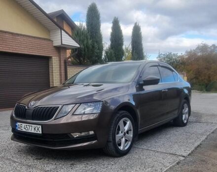 Коричневий Шкода Октавія, об'ємом двигуна 1.6 л та пробігом 177 тис. км за 13700 $, фото 3 на Automoto.ua