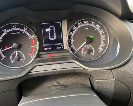 Коричневый Шкода Октавия, объемом двигателя 1.6 л и пробегом 169 тыс. км за 14500 $, фото 5 на Automoto.ua