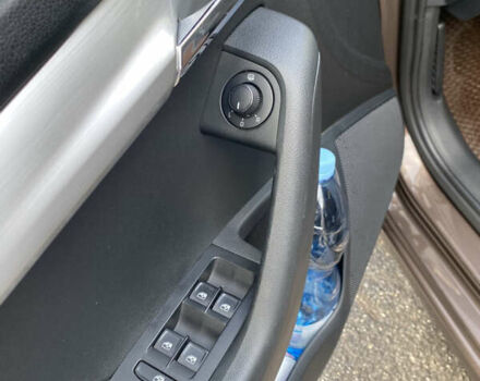 Коричневый Шкода Октавия, объемом двигателя 1.6 л и пробегом 169 тыс. км за 14500 $, фото 7 на Automoto.ua