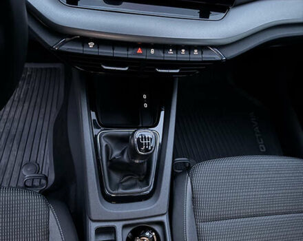 Коричневий Шкода Октавія, об'ємом двигуна 1.5 л та пробігом 52 тис. км за 18500 $, фото 34 на Automoto.ua