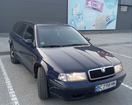 Коричневый Шкода Октавия, объемом двигателя 1.6 л и пробегом 222 тыс. км за 3400 $, фото 1 на Automoto.ua