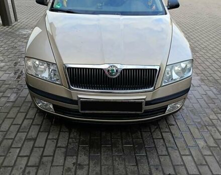 Коричневый Шкода Октавия, объемом двигателя 1.6 л и пробегом 245 тыс. км за 5300 $, фото 1 на Automoto.ua