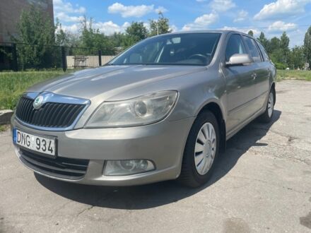 Шкода Октавия 2008 в Харькове на Automoto.ua Коричневый Шкода Октавия, объемом двигателя 2 л и пробегом 224 тыс. км за 3250 $, фото 1 на Automoto.ua