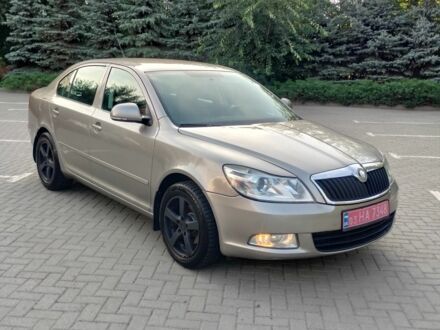 Шкода Октавия 2011 в Харькове на Automoto.ua Коричневый Шкода Октавия, объемом двигателя 1.6 л и пробегом 269 тыс. км за 8499 $, фото 1 на Automoto.ua