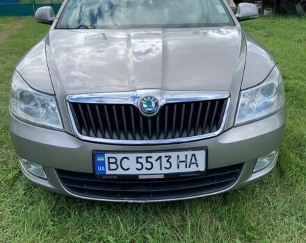 Коричневий Шкода Октавія, об'ємом двигуна 2 л та пробігом 232 тис. км за 10200 $, фото 1 на Automoto.ua