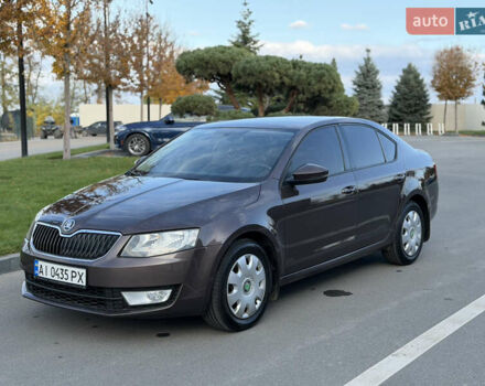 Коричневый Шкода Октавия, объемом двигателя 1.8 л и пробегом 178 тыс. км за 9500 $, фото 1 на Automoto.ua