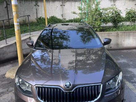 Шкода Октавия 2014 в Хмельницком на Automoto.ua Коричневый Шкода Октавия, объемом двигателя 1.6 л и пробегом 202 тыс. км за 12500 $, фото 1 на Automoto.ua