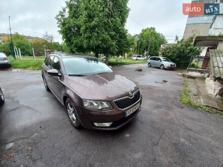 Шкода Октавія 2015 у Жмеренке на Automoto.ua Коричневий Шкода Октавія, об'ємом двигуна 1.6 л та пробігом 242 тис. км за 10650 $, фото 1 на Automoto.ua