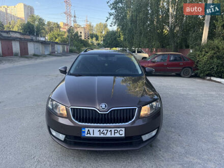 Шкода Октавия 2016 в Вышгороде на Automoto.ua Коричневый Шкода Октавия, объемом двигателя 1.6 л и пробегом 289 тыс. км за 11100 $, фото 1 на Automoto.ua