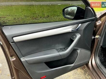 Коричневий Шкода Октавія, об'ємом двигуна 1.6 л та пробігом 128 тис. км за 14199 $, фото 1 на Automoto.ua