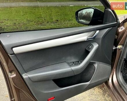 Коричневий Шкода Октавія, об'ємом двигуна 1.6 л та пробігом 128 тис. км за 14199 $, фото 1 на Automoto.ua