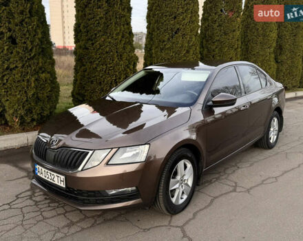 Коричневий Шкода Октавія, об'ємом двигуна 1.8 л та пробігом 162 тис. км за 13900 $, фото 1 на Automoto.ua
