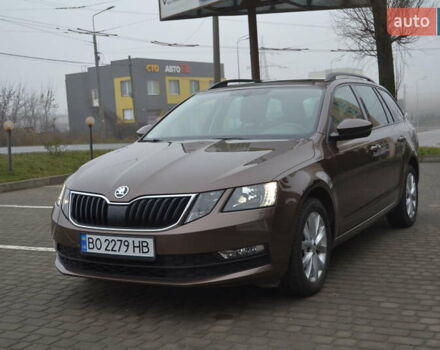 Коричневый Шкода Октавия, объемом двигателя 1.6 л и пробегом 171 тыс. км за 15200 $, фото 1 на Automoto.ua