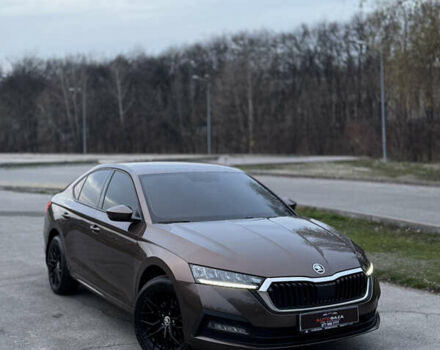 Коричневий Шкода Октавія, об'ємом двигуна 1.5 л та пробігом 52 тис. км за 18500 $, фото 1 на Automoto.ua