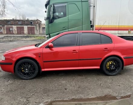 Червоний Шкода Октавія, об'ємом двигуна 1.6 л та пробігом 370 тис. км за 3999 $, фото 1 на Automoto.ua