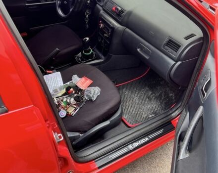 Червоний Шкода Октавія, об'ємом двигуна 1.6 л та пробігом 370 тис. км за 3999 $, фото 7 на Automoto.ua