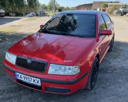 Червоний Шкода Октавія, об'ємом двигуна 1.6 л та пробігом 350 тис. км за 3600 $, фото 2 на Automoto.ua