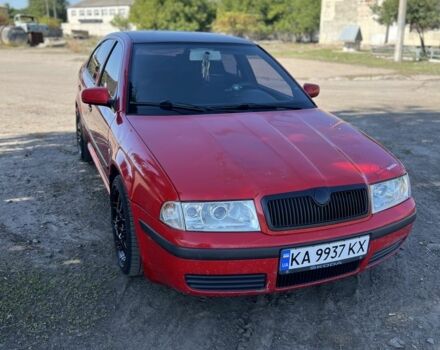 Червоний Шкода Октавія, об'ємом двигуна 1.6 л та пробігом 350 тис. км за 3600 $, фото 3 на Automoto.ua