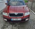 Красный Шкода Октавия, объемом двигателя 2 л и пробегом 320 тыс. км за 6000 $, фото 3 на Automoto.ua