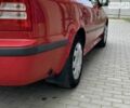 Красный Шкода Октавия, объемом двигателя 1.6 л и пробегом 227 тыс. км за 4999 $, фото 4 на Automoto.ua