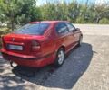 Красный Шкода Октавия, объемом двигателя 1.6 л и пробегом 300 тыс. км за 3200 $, фото 2 на Automoto.ua