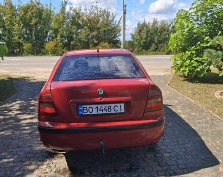 Красный Шкода Октавия, объемом двигателя 1.6 л и пробегом 300 тыс. км за 3200 $, фото 7 на Automoto.ua