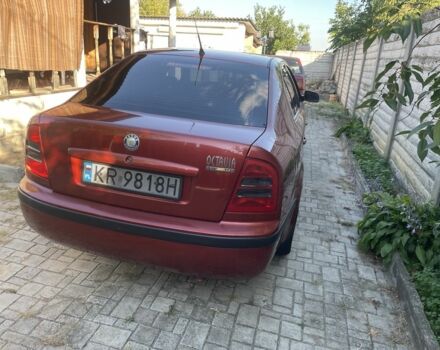 Красный Шкода Октавия, объемом двигателя 1.9 л и пробегом 330 тыс. км за 3784 $, фото 4 на Automoto.ua