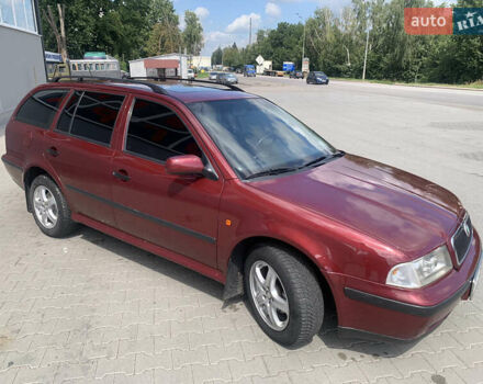 Красный Шкода Октавия, объемом двигателя 1.6 л и пробегом 269 тыс. км за 3650 $, фото 7 на Automoto.ua