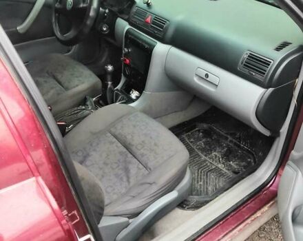 Красный Шкода Октавия, объемом двигателя 1.9 л и пробегом 366 тыс. км за 2499 $, фото 4 на Automoto.ua