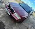 Красный Шкода Октавия, объемом двигателя 1.8 л и пробегом 402 тыс. км за 3500 $, фото 1 на Automoto.ua