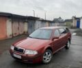Красный Шкода Октавия, объемом двигателя 2 л и пробегом 282 тыс. км за 4450 $, фото 1 на Automoto.ua