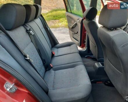 Красный Шкода Октавия, объемом двигателя 1.6 л и пробегом 212 тыс. км за 4750 $, фото 27 на Automoto.ua