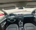 Красный Шкода Октавия, объемом двигателя 2 л и пробегом 260 тыс. км за 6000 $, фото 1 на Automoto.ua