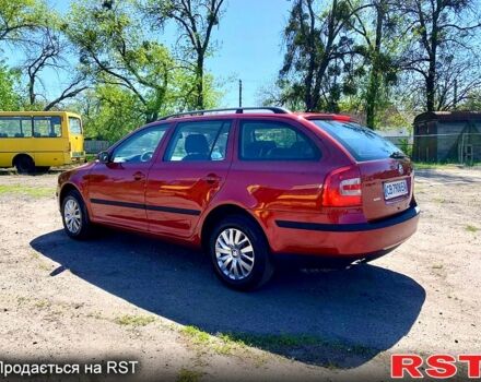 Красный Шкода Октавия, объемом двигателя 1.6 л и пробегом 199 тыс. км за 5700 $, фото 3 на Automoto.ua