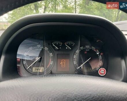 Красный Шкода Октавия, объемом двигателя 1.6 л и пробегом 288 тыс. км за 4500 $, фото 10 на Automoto.ua