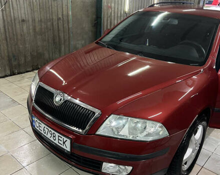 Красный Шкода Октавия, объемом двигателя 1.6 л и пробегом 280 тыс. км за 5500 $, фото 1 на Automoto.ua