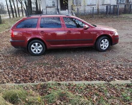 Красный Шкода Октавия, объемом двигателя 1.6 л и пробегом 330 тыс. км за 5800 $, фото 4 на Automoto.ua
